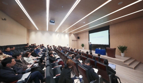 天通管理創新學院標桿研學活動：從“極致精益”走向“技術引領”的戰略實踐